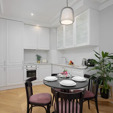 Jaktorowska Soft By Solarento * Varsó